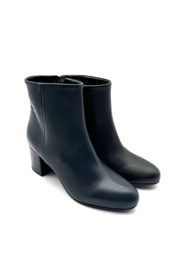 Gianni Crasto Stiefelette Glattleder