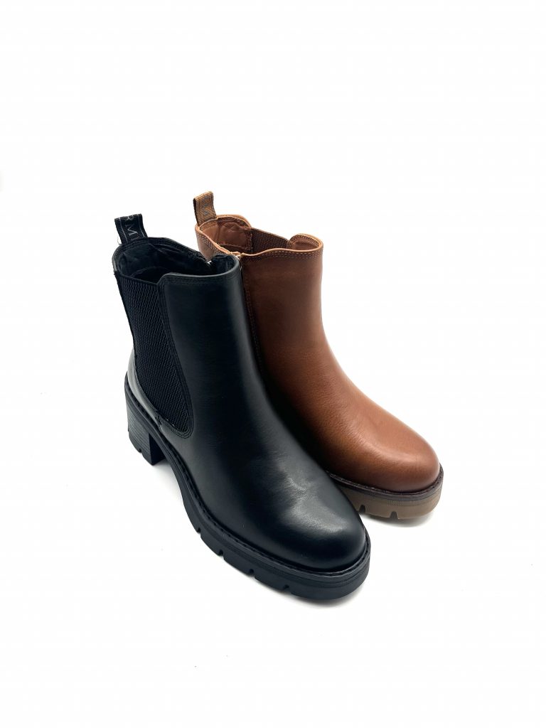 Carmela Chelsea-Boot mit kleinem Absatz und Profilsohle