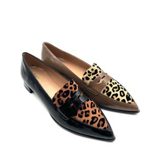 Fabri Slipper spitz mit Leopardmuster