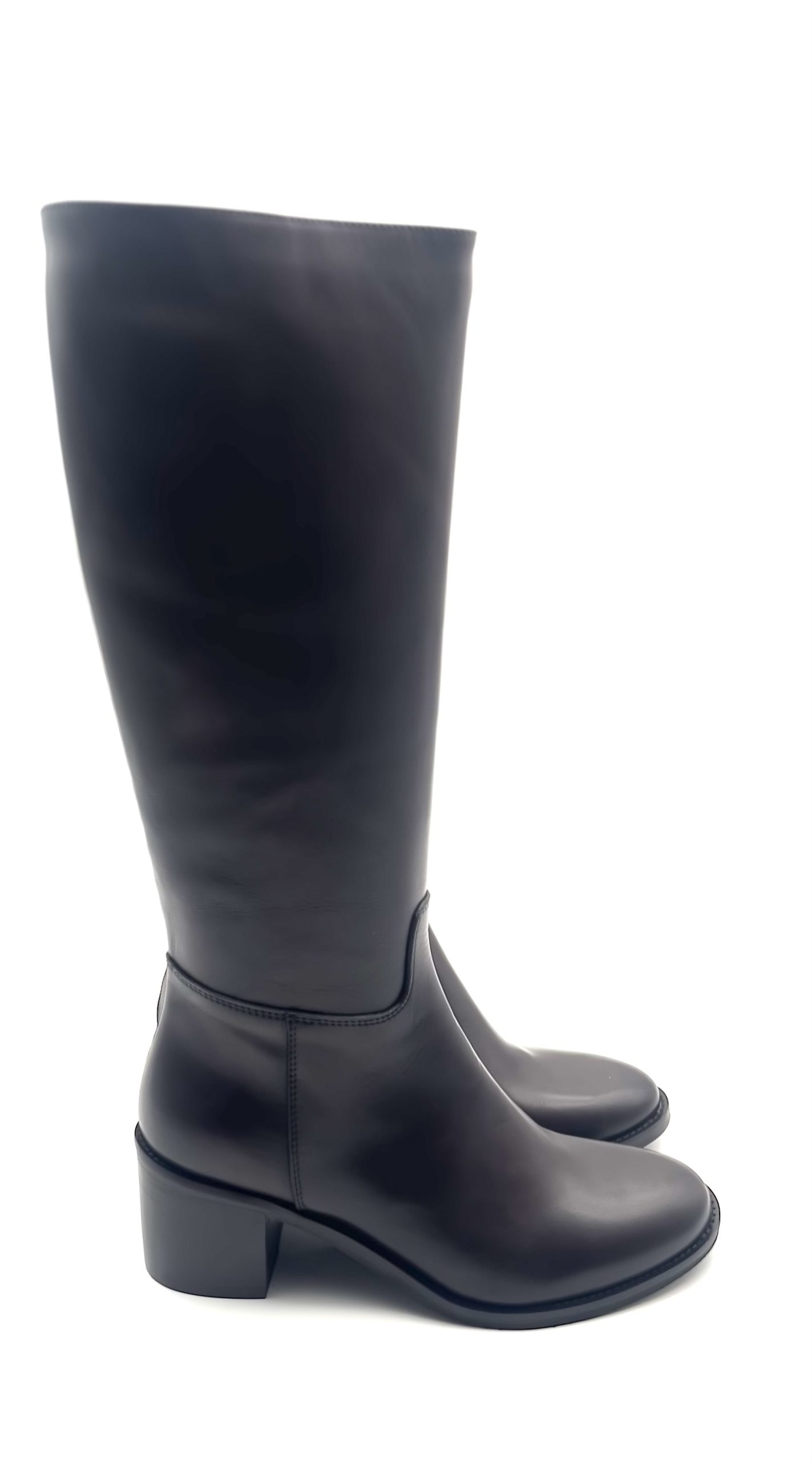 Anima Stiefel mit Absatz und runder Spitze – Bild 4